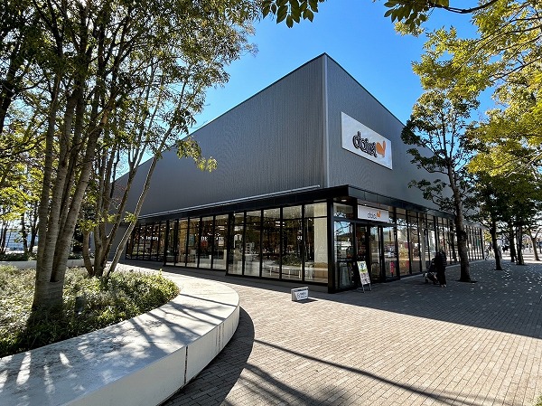 ブランズタワー豊洲敷地内 スーパー