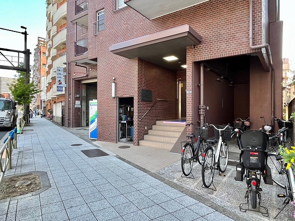 ライオンズマンション大森本町　アプローチ