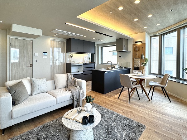 カテリーナ三田タワースイート_LDKの写真4