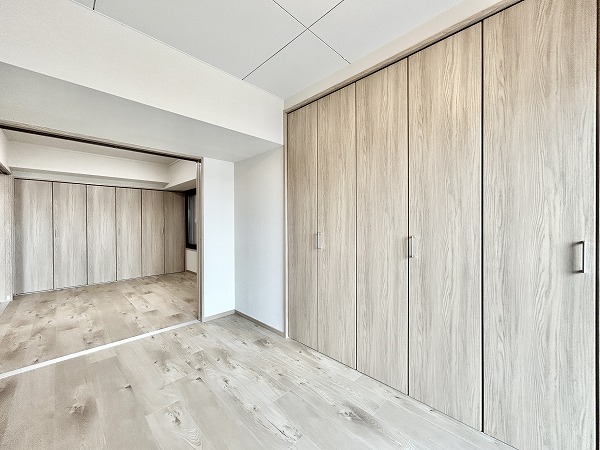 ライオンズマンション大森本町_2重動線の洋室の写真