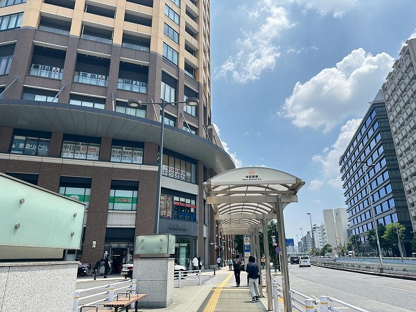 中目黒駅前停