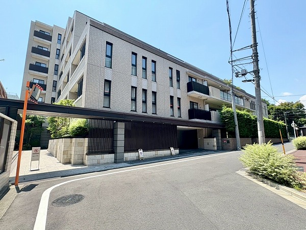 ザ・ヒルズ市谷薬王寺　外観
