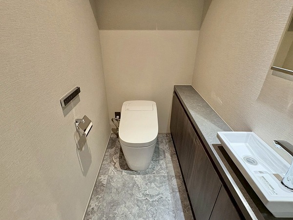 新宿アイランドレジデンス_トイレの写真