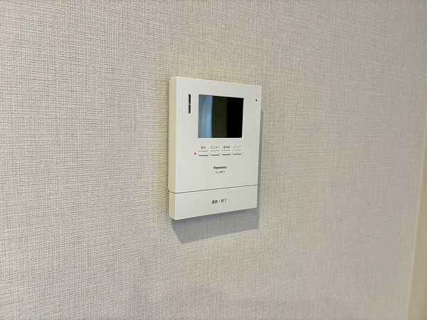 パークサイド東新宿_モニター付きインターフォンの写真