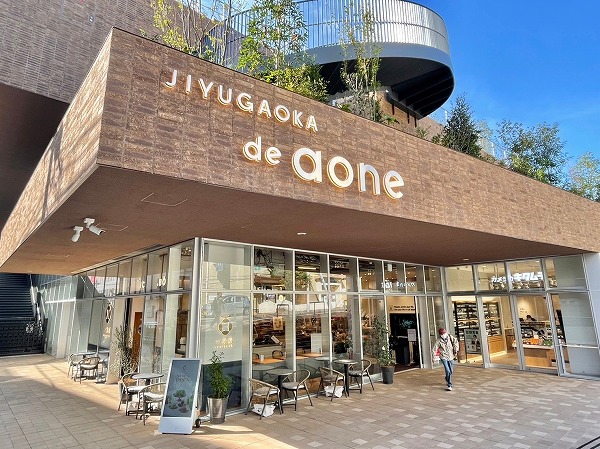 JIYUGAOKA de aone