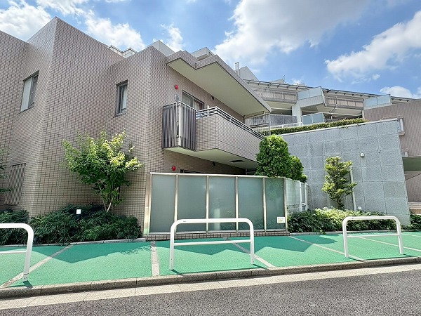 クレッセント千歳船橋　外観