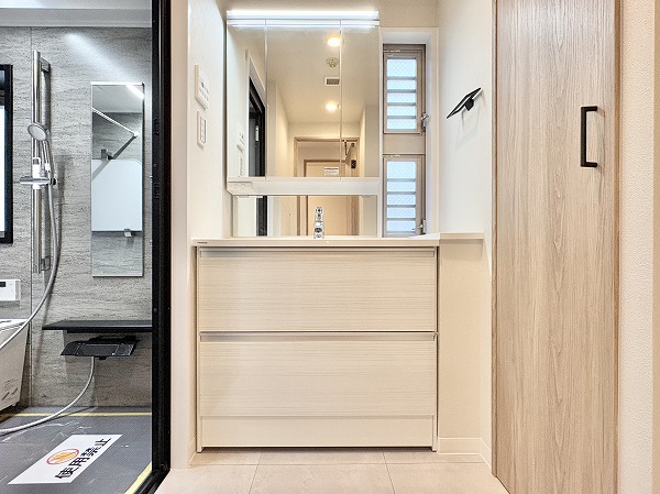 幡ヶ谷ハイムグランシス_清潔感のあるパウダールームの写真