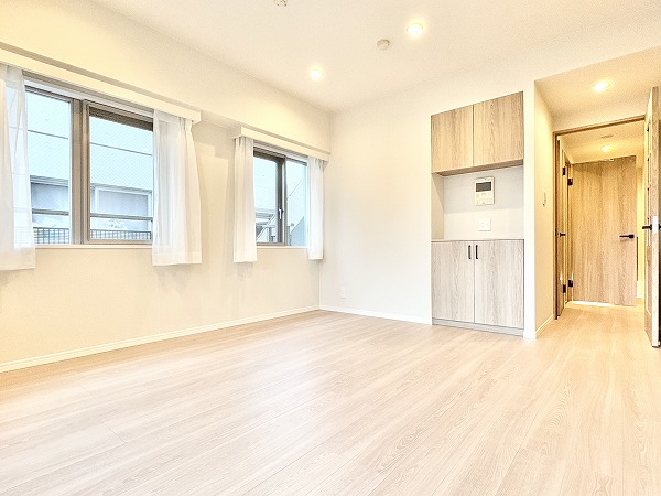 幡ヶ谷ハイムグランシス_明るく爽やかなリビングダイニングキッチンの写真