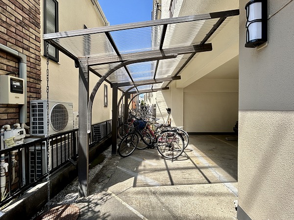 三洋マンション　駐輪場