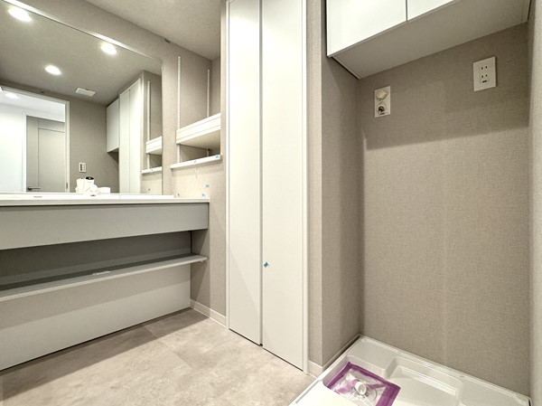 ベイクレストタワー_洗面室の写真
