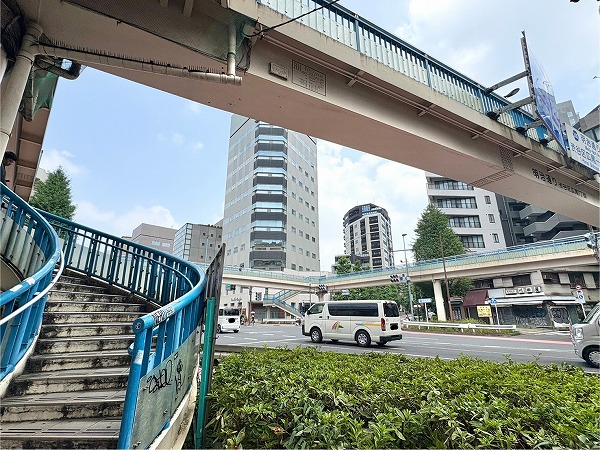 歩道橋