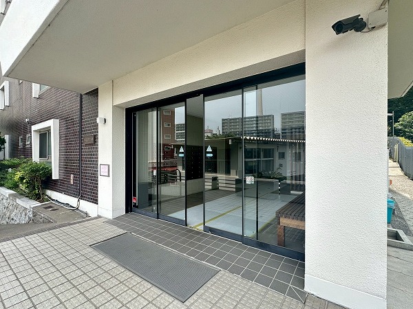 松風園コーポ　アプローチ