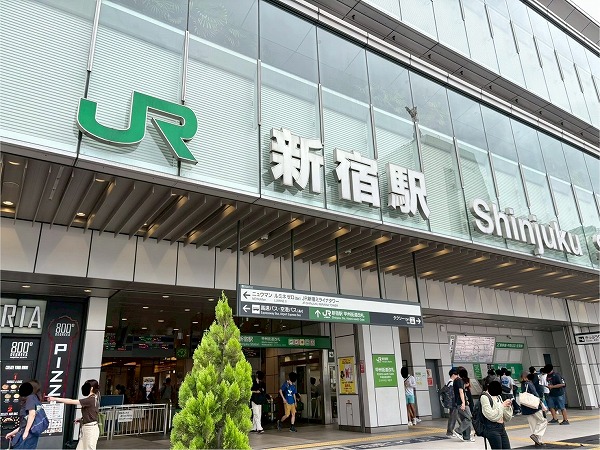 新宿駅