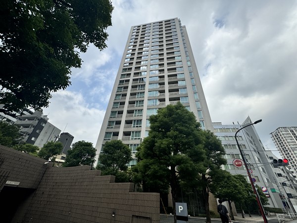 パークタワー芝公園　外観