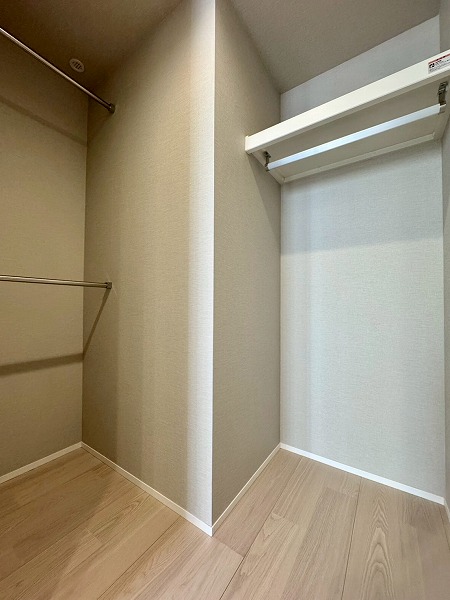 パークコート虎ノ門愛宕タワー_ウォークインクローゼット付きの洋室の写真