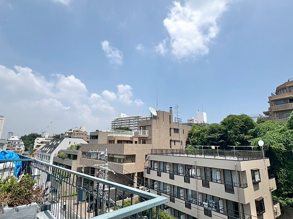 目黒コーポビアネーズ_バルコニーからの景色の写真