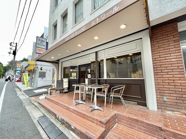 近所のカフェ