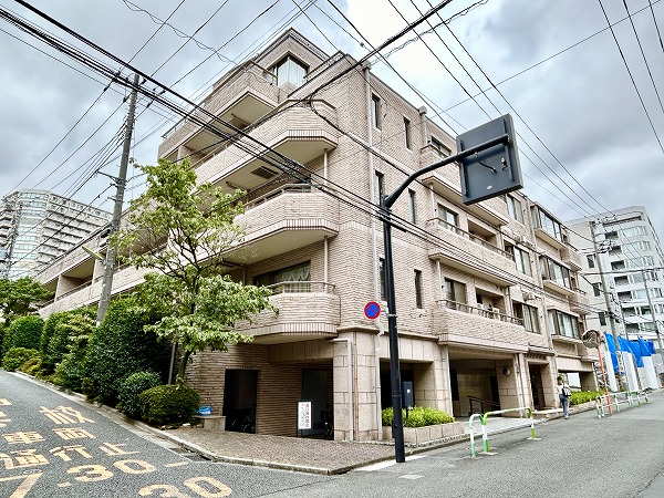三軒茶屋パークマンション　外観