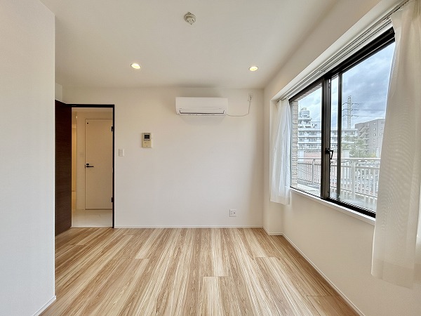 三軒茶屋パークマンション_洋室の写真