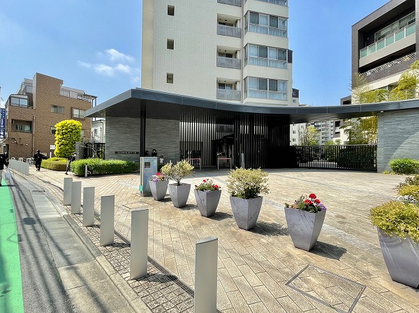 グローリオ蘆花公園　アプローチ