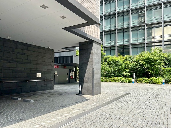ブランズ六番町　駐車場
