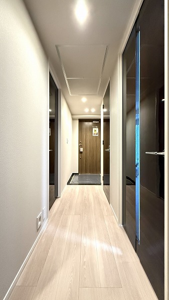 ザ・パークハウス晴海タワーズ クロノレジデンス_リノベーション済みの玄関の写真
