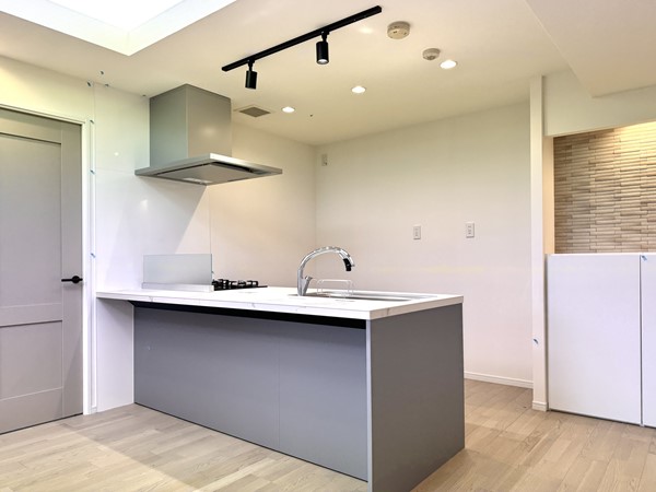 コスモポリス品川_対面キッチンの写真