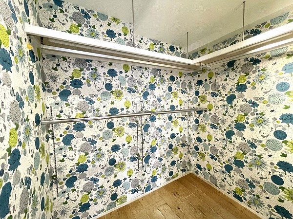 ルイマーブル乃木坂_ウォークインクローゼット付きの洋室の写真