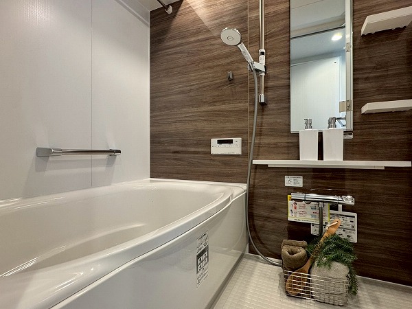 ユニーブル島津山_バスルームの写真