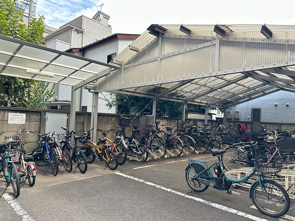 朝日中目黒マンション　駐輪場