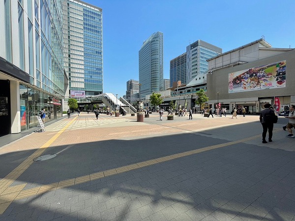駅前広場