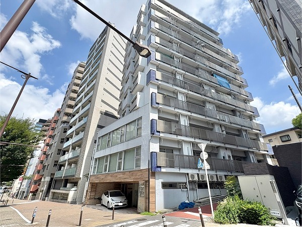 新宿ニューハウジング　外観
