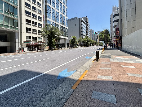 靖国通り