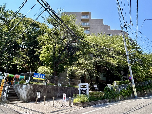 山王ガーデンハイツ　外観