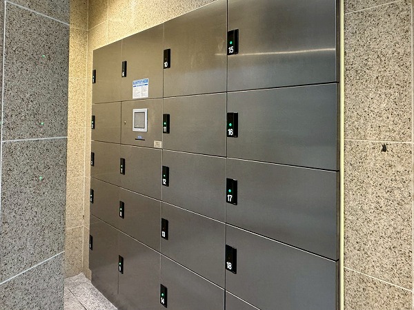 ユニーブル島津山 宅配ボックス