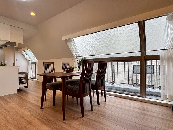 ユニーブル島津山_メインルームの写真