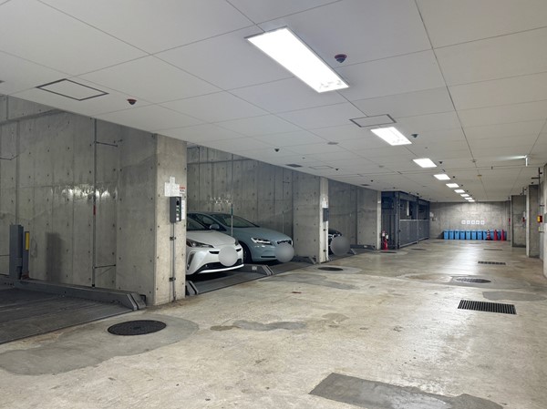 オリンピアード麻布霞坂　駐車場