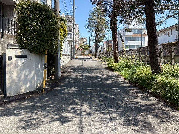 線路沿い