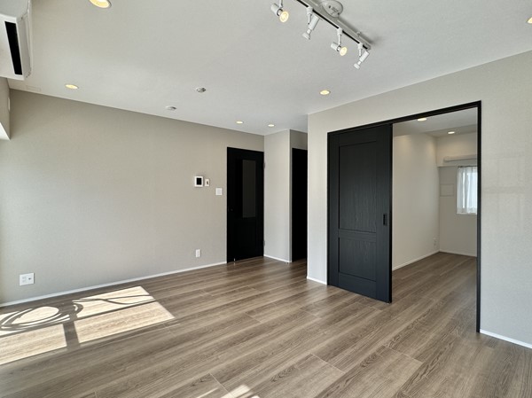 マンション西目黒苑_メインルームの写真2