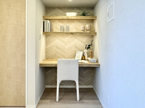 晴海アイランドトリトンスクエアビュータワー_デスクの写真