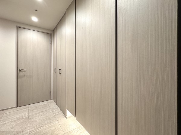 六本木ヒルズレジデンス_玄関の写真