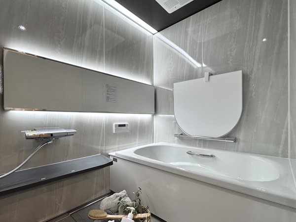 六本木ヒルズレジデンス_バスルームの写真