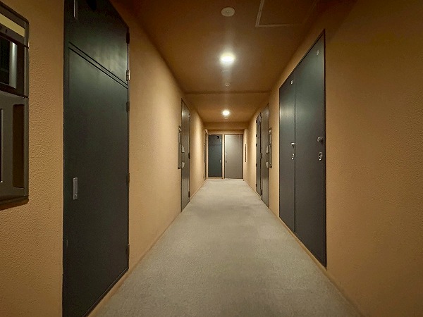ビバリーホームズ松濤　内廊下