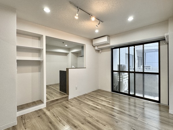 エスポワール麻布_ リノベーション済みの綺麗なお部屋の写真