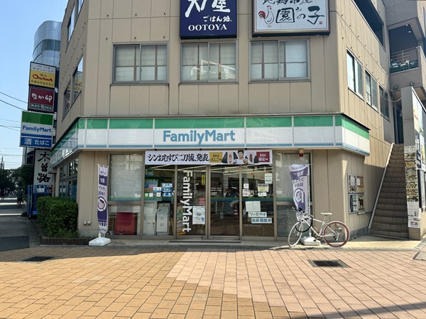 ファミリーマート