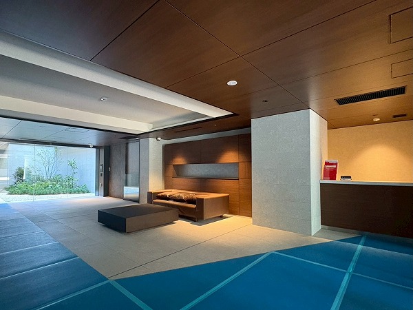 アトラスシティ千歳烏山グランスイート ロビー