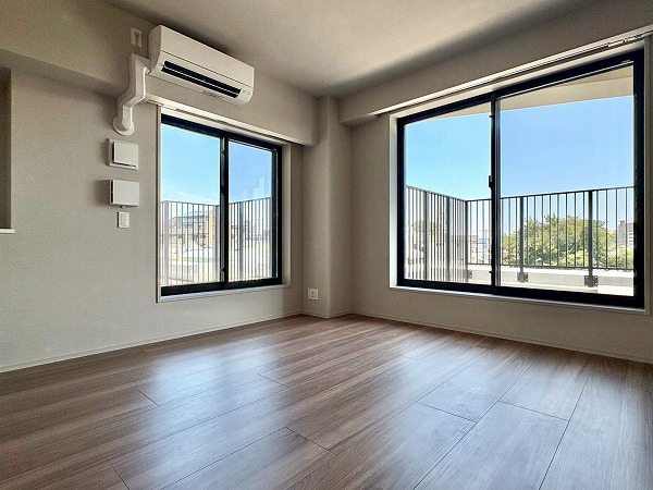 アトラスシティ千歳烏山グランスイート_LDKの写真