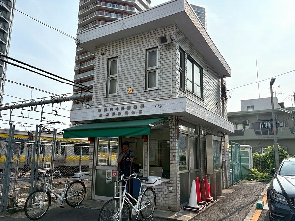 駅前交番