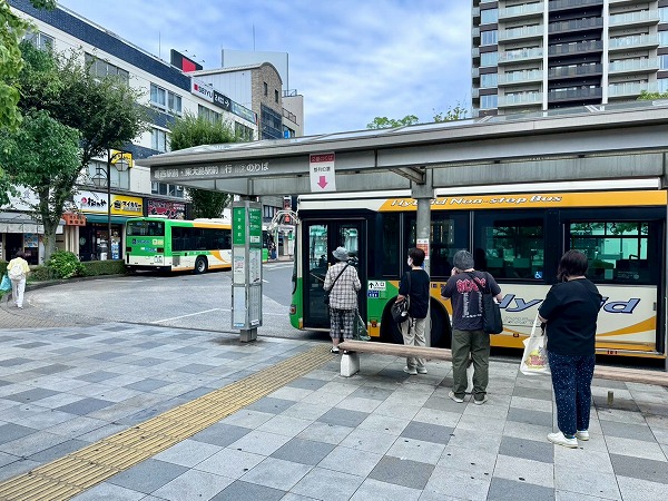 平井駅北口 バスターミナル