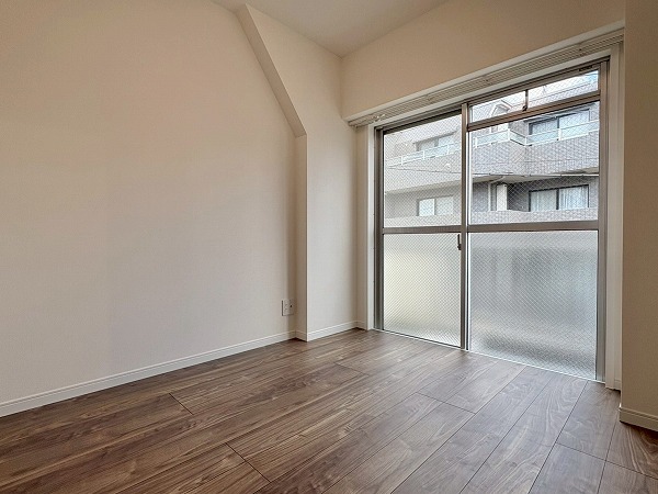 シャトレー笹塚_開放的な部屋の写真